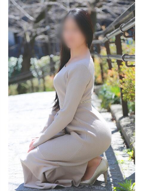 あやめ 奥鉄オクテツ東京店（デリヘル市場）（駅待ち合わせ型人妻デリヘル）