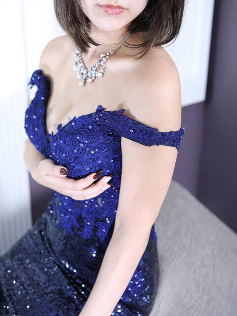 美月 りおな クラブアイリス名古屋（高級デリヘル）