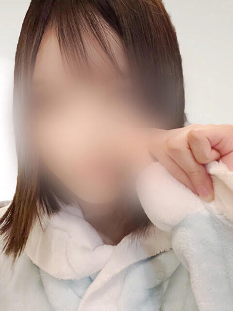 えれな ミルキーラテ(店舗型オナクラ)