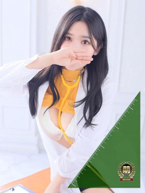 さな☆魅力的な綺麗系美女♪ 妹系イメージSOAP萌えフードル学園 大宮本校（ソープランド）