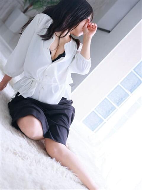 吉川みさと 淫らに濡れる人妻（人妻デリヘル）