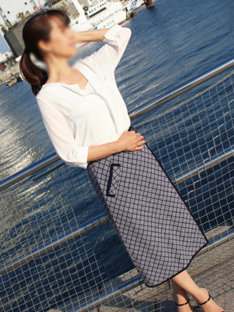 さゆり 完熟ばなな神戸・三宮店（待ち合わせ型熟女デリヘル）