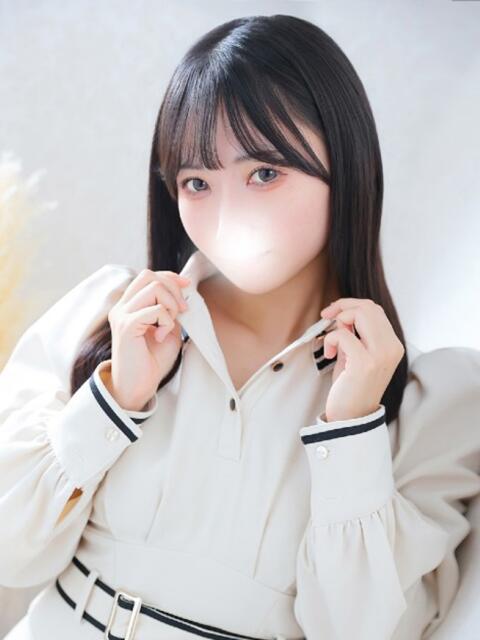 さゆり★キスから始まる恋物語★ Chloe鶯谷・上野店 S級素人清楚系デリヘル(デリヘル)