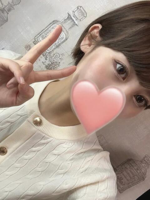 りお スレンダー美女 スマデリ（デリヘル）