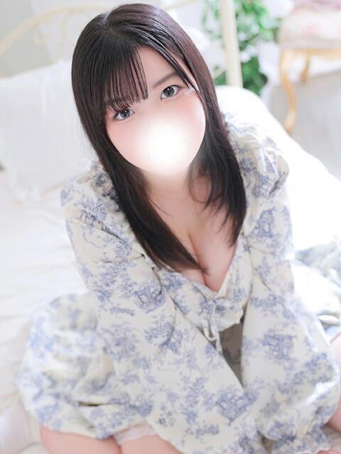 もえみ 白いぽっちゃりさん(ぽっちゃり専門ホテヘル)