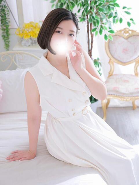 ゆりあ 白いぽっちゃりさん（ぽっちゃり専門ホテヘル）