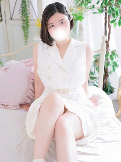 ゆりあ 白いぽっちゃりさん（ぽっちゃり専門ホテヘル）