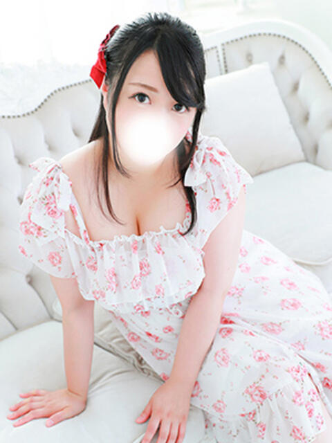 ももの 白いぽっちゃりさん(ぽっちゃり専門ホテヘル)