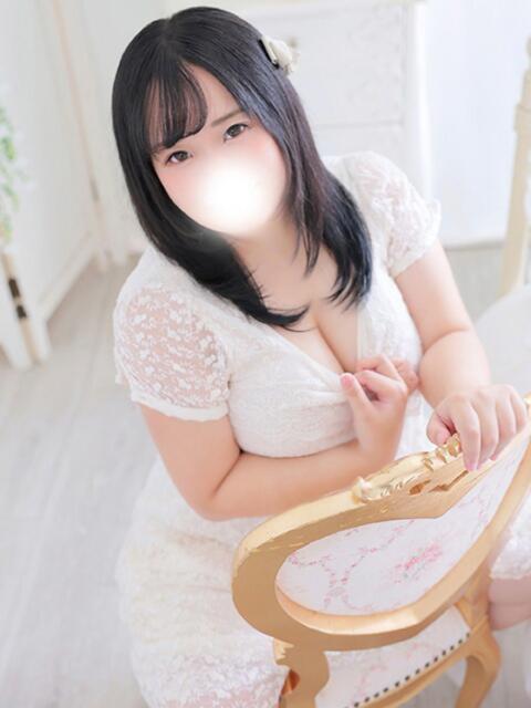 あんな 白いぽっちゃりさん（ぽっちゃり専門ホテヘル）