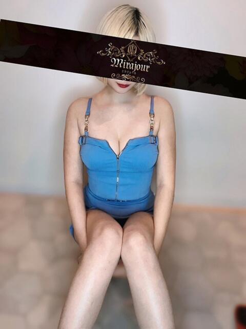 初川いるみ Mirajour（【非風俗】メンズエステ）