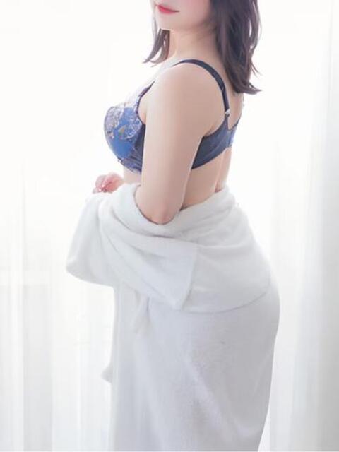 桜花【SILVERcourse】 お姉さん人妻専門店FANTASY（デリヘル）