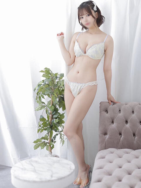 雪峰しずく お姉さんCLUB（デリヘル）