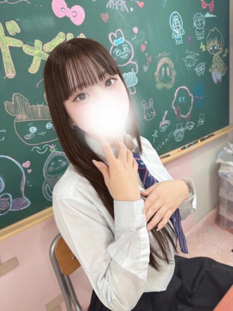 まり 新宿ハンドメイド(手コキ・オナクラ)