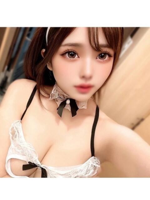 結楽/ゆら・現役芸能活動中 Platinum Legend(プラチナムレジェンド)(デリヘル)