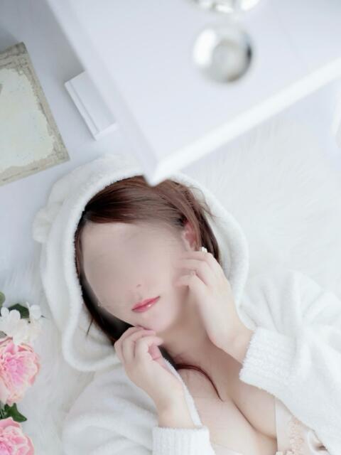 ゆり ベイビーモコ(セクキャバ)