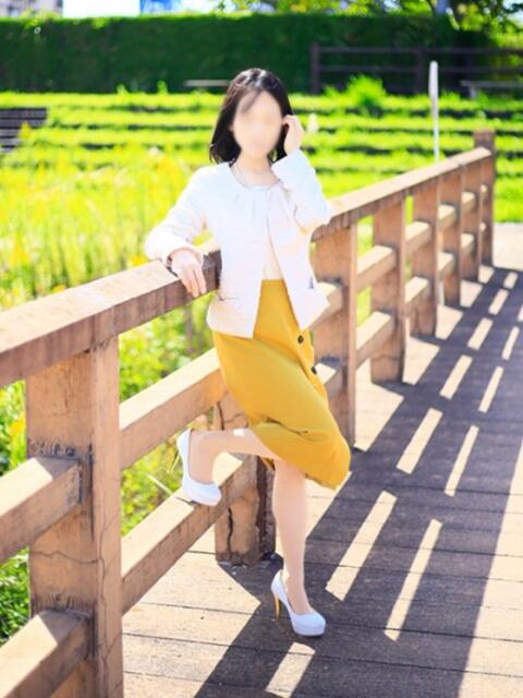 杉咲愛子 こあくまな人妻・熟女たち東広島店（KOAKUMAグループ）（人妻・熟女デリヘル）