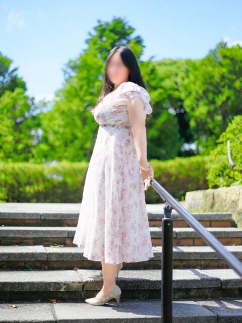 夢乃すみれ こあくまな人妻・熟女たち岡山店(KOAKUMAグループ)(人妻・熟女デリヘル)