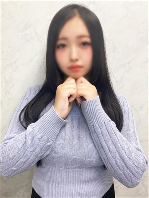 りみ 渋谷くいーんず（素人専門ホテヘル＆デリヘル）