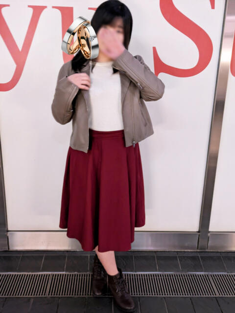 青山　もも 仮面ごとに咲く花（デリヘル）