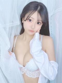 ゆうな E+アイドルスクール新宿・歌舞伎町店（新宿・歌舞伎町/デリヘル）