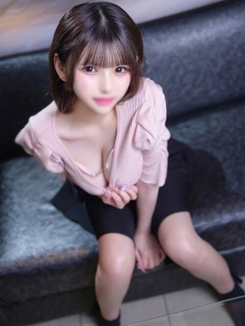 桃/もも・現役JD Platinum Legend(プラチナムレジェンド)(デリヘル)