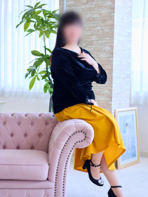 なつ 奥様の実話 梅田店（人妻ホテヘル）