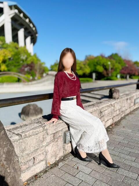 浜辺涼 こあくまな人妻・熟女たち岡山店(KOAKUMAグループ)(人妻・熟女デリヘル)