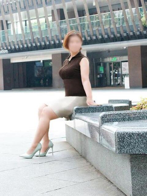 浅野 由真 こあくまな熟女たち 鶯谷・日暮里店(KOAKUMAグループ)（人妻・熟女デリヘル）