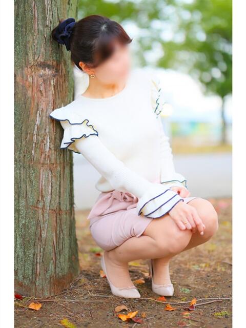 かれん 奥鉄オクテツ東京店（デリヘル市場）（駅待ち合わせ型人妻デリヘル）