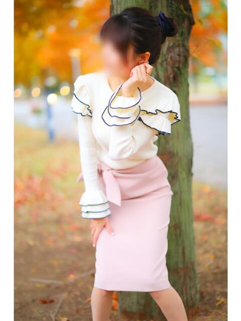 かれん 奥鉄オクテツ東京店（デリヘル市場）（駅待ち合わせ型人妻デリヘル）