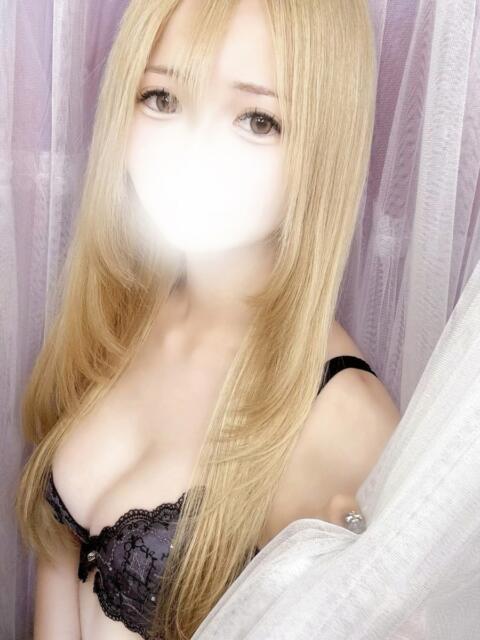 めめ 新宿ハンドメイド（手コキ・オナクラ）