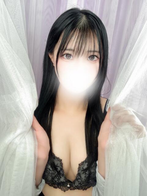 もな 新宿ハンドメイド(手コキ・オナクラ)