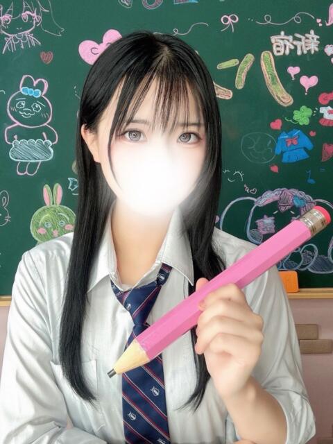 もな 新宿ハンドメイド(手コキ・オナクラ)