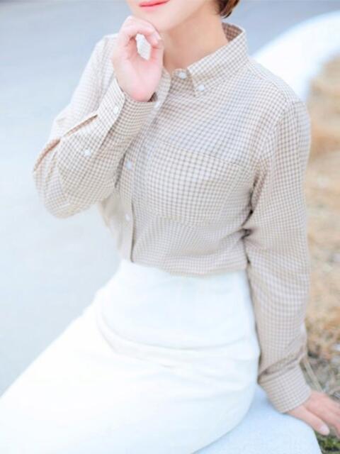 りの CELEB FACE FUKUOKA（人妻デリヘル）