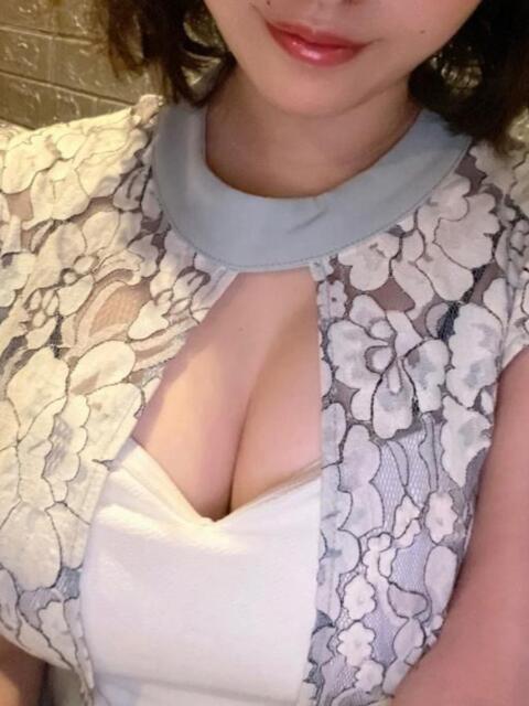 椿アリス（巨乳・スタイル抜群） ソープランド ZERO（ソープランド）