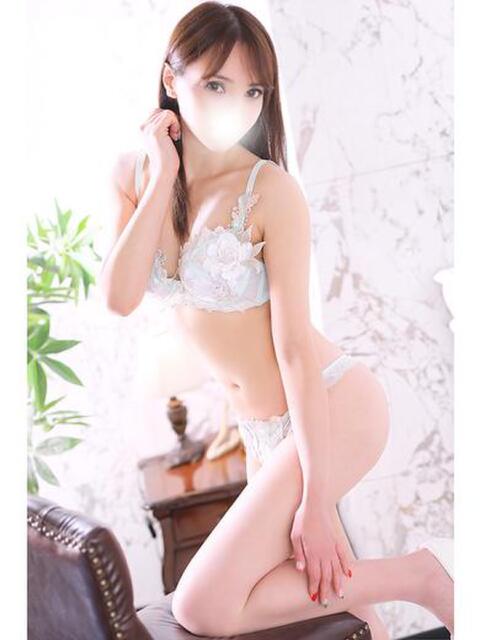 白木 鶯谷人妻城（人妻路上待ち合わせデリヘル）