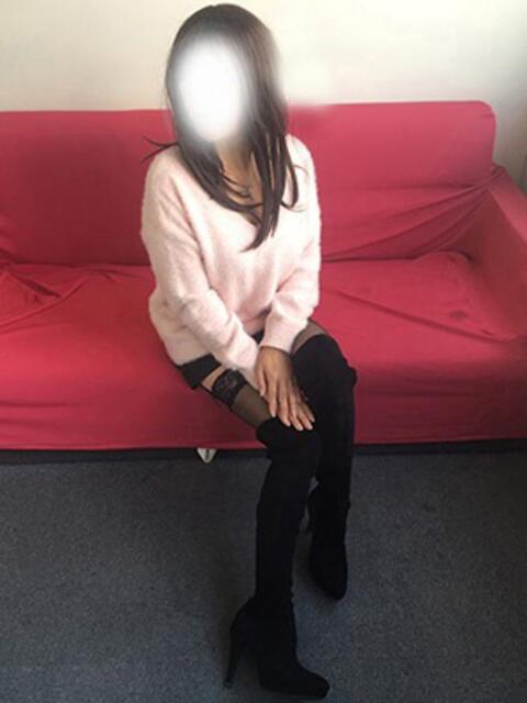 まよ 大阪ミナミ人妻援護会（人妻系デリヘル）