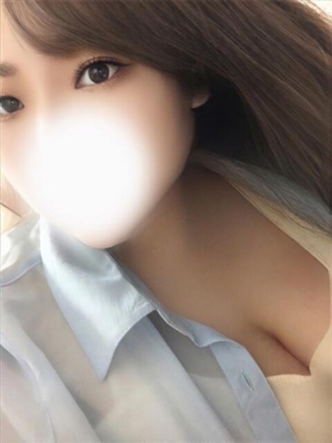 あずさ癒し系Hカップ ぴゅあぱい松戸♡ぽちゃかわ巨乳専門（ぽっちゃりデリヘル）