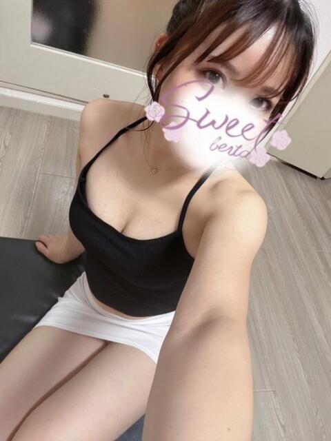 ゆら SWEET～berta～（【非風俗】メンズエステ）