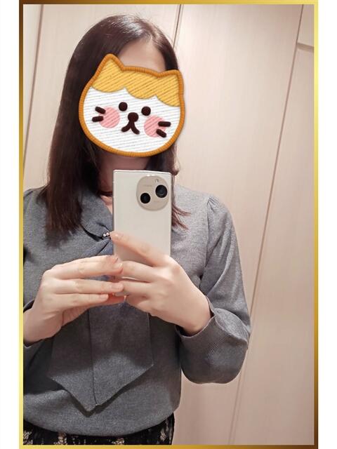 秋本ひまり セカンドパートナー（人妻デリヘル）