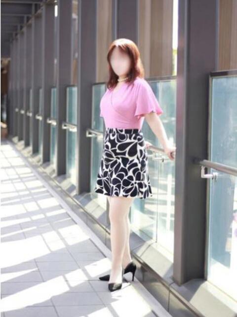 秋吉 美久 こあくまな熟女たち 上野・御徒町店 (KOAKUMAグループ)(人妻・熟女デリヘル)