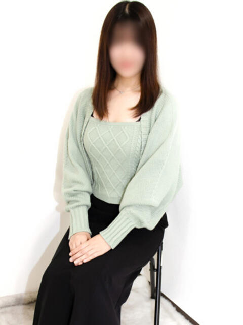 ふゆ 胡蝶蘭(人妻系ホテヘル)