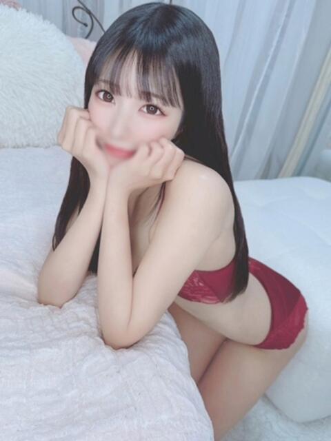 まいか E+アイドルスクール新宿・歌舞伎町店（デリヘル）