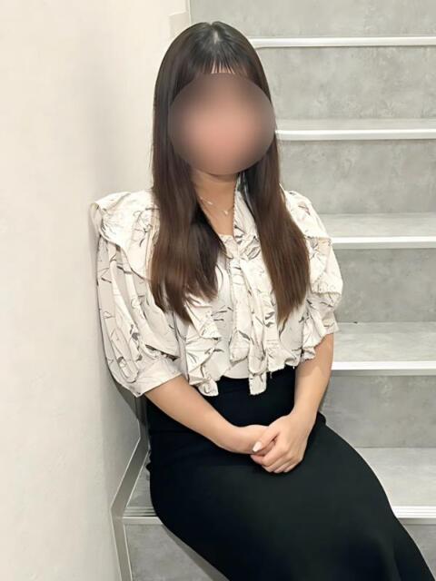 もも かりんと吉祥寺（オナクラ）