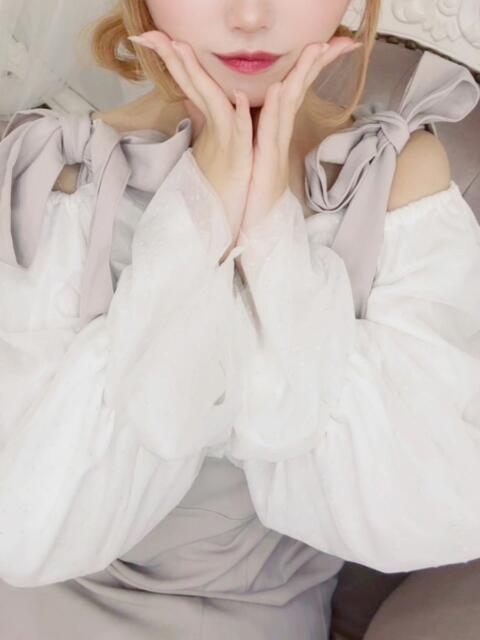 しろ【ご奉仕好きな小柄美女】 STELLA TOKYO－ステラトウキョウ－（デリヘル）