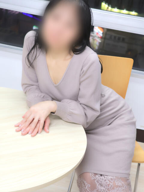 あおい 性腺熟女100％鶯谷（デリヘル市場）（デリヘル）