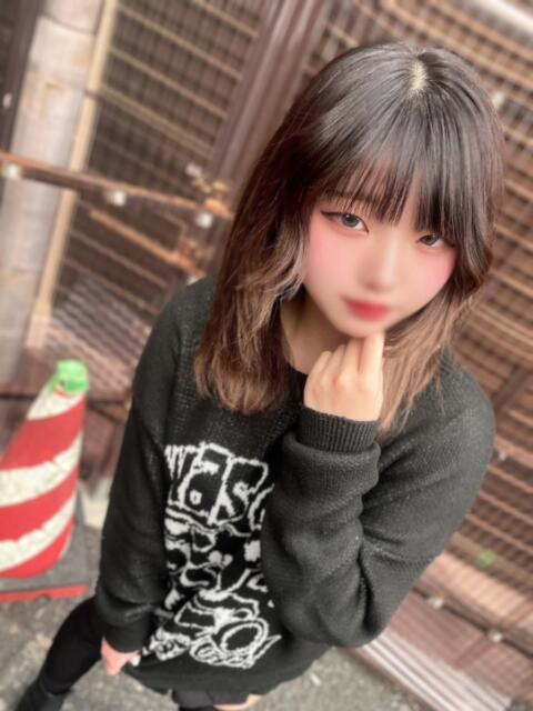 りんご とある風俗店♡やりすぎさーくる新宿大久保店♡で色んな無料オプションしてみました（デリヘル）