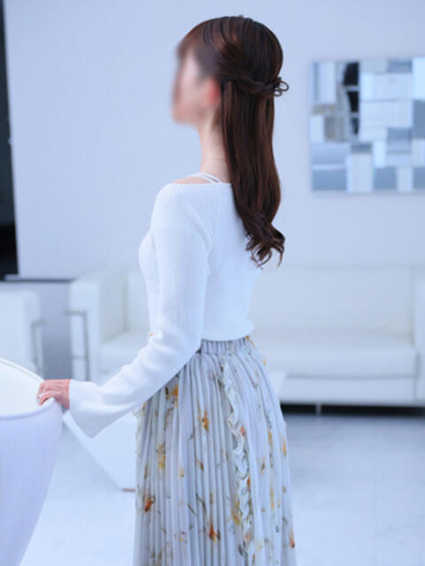 新人・宇咲(うさ) グランドオペラ福岡（高級デリヘル）