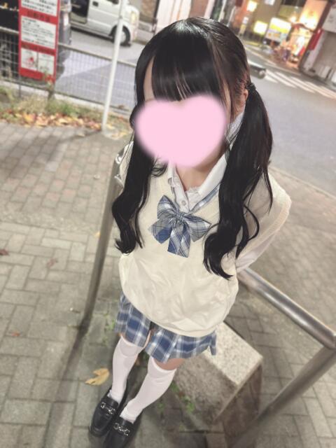 体験ねね『人見知り属性のキレカワFカップ高スペック美少女』 錦糸町派遣型JKリフレガチあい（派遣リフレ）