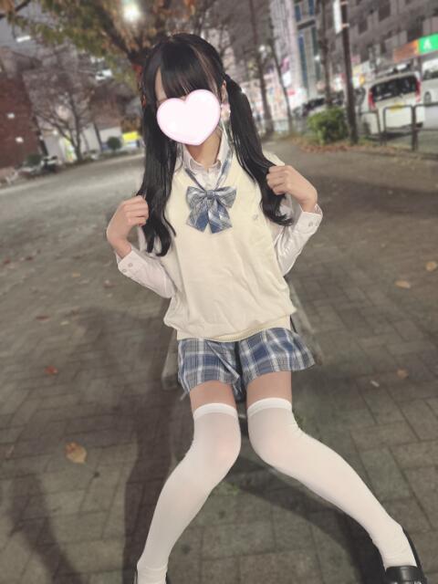 体験ねね『人見知り属性のキレカワFカップ高スペック美少女』 錦糸町派遣型JKリフレガチあい（派遣リフレ）